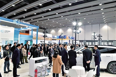 電動車智能化在為汽車業(yè)發(fā)展提供巨大機會的同時，也打開了創(chuàng)新的“閥門”