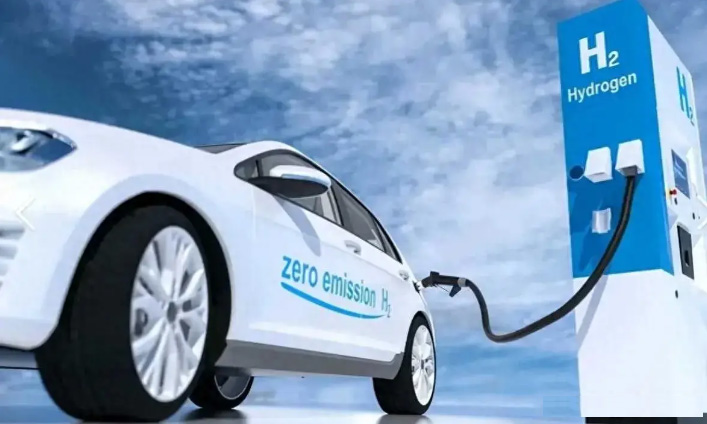 西方國家競爭不過我們，競口風一轉(zhuǎn)：新能源汽車不環(huán)保，目前有兩大問題