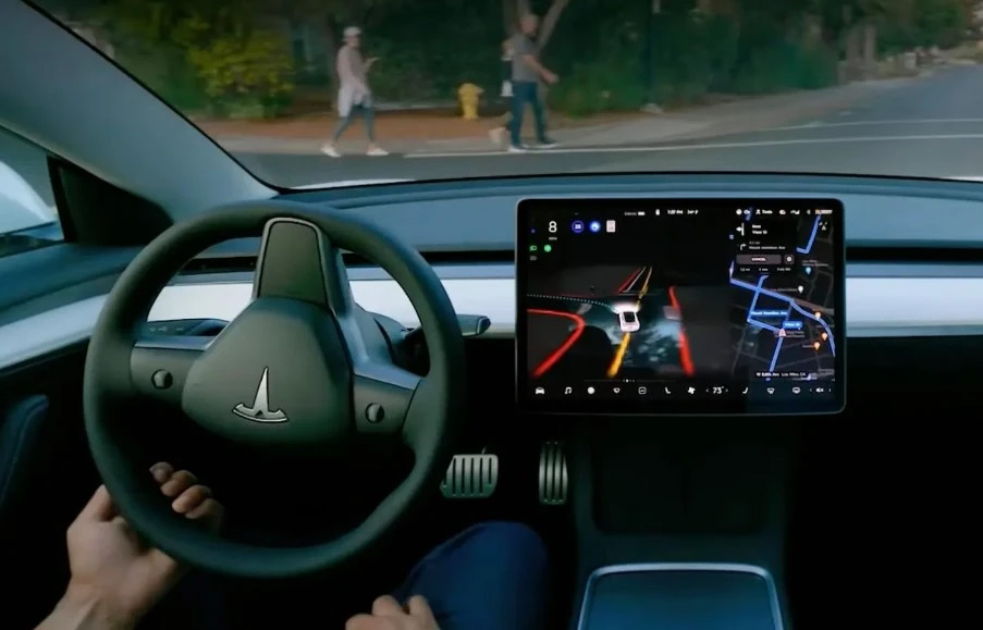 特斯拉司機(jī)過(guò)分依賴(lài) Autopilot 釀成慘劇，被控過(guò)失殺人